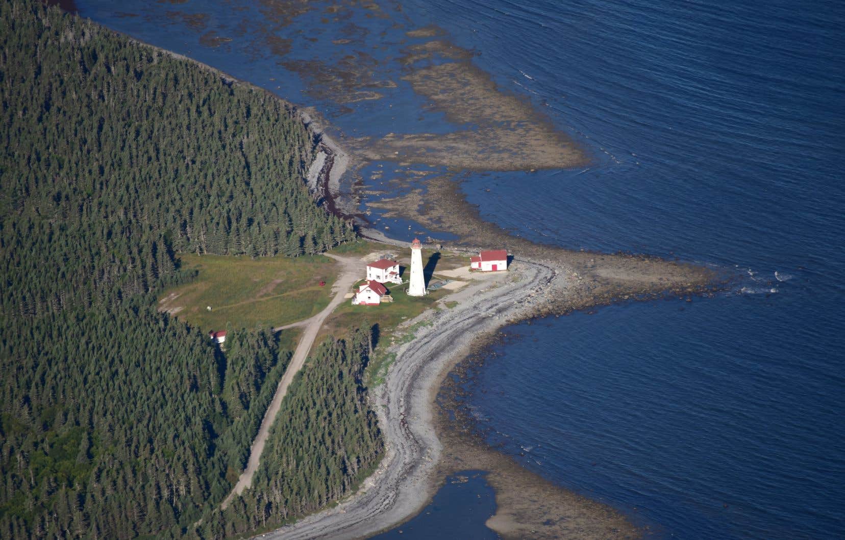 L’île d’Anticosti est la plus grande du Québec et elle témoigne de « la première extinction massive de vie animale à l’échelle mondiale », à travers ses fossiles.