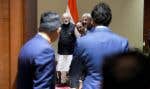Le premier ministre indien, Narendra Modi, regardait le premier ministre Justin Trudeau alors qu’il entrait dans la salle pour participer à une réunion bilatérale lors du sommet du G20 à New Delhi, le 10 septembre dernier.