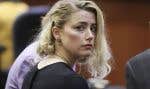 Amber Heard en attente du verdict, le 1er juin 2022, au palais de justice du comté de Fairfax en Virginie.
