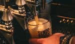 La microbrasserie Le Temps d'une pinte, à Trois-Rivières, propose une bière à la résine de sapin baumier et de gingembre : la Picoué.