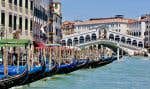 Venise est assaillie par les visiteurs, faute de mesures pour protéger la destination du surtourisme.